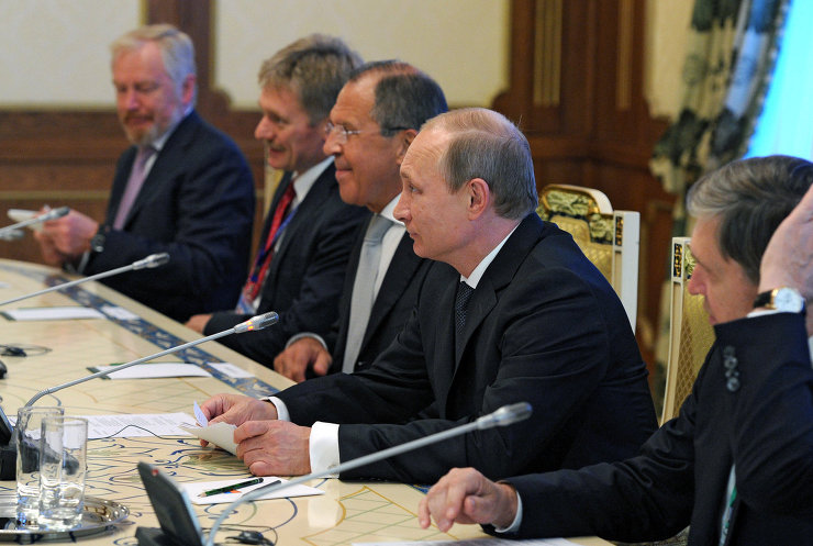 俄罗斯联邦总统弗拉基米尔•普京与中华人民共和国主席习近平会晤
