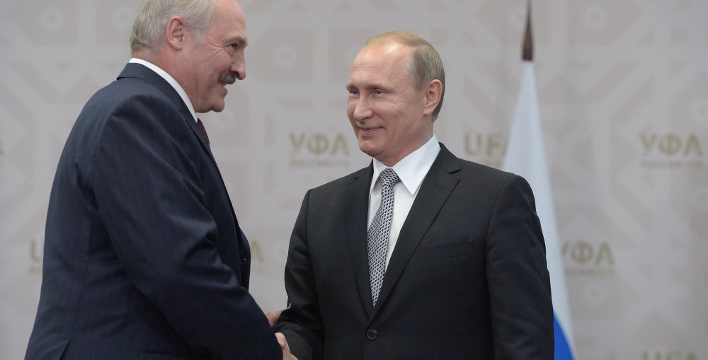 俄罗斯总统普京与白俄罗斯总统卢卡申科举行会晤