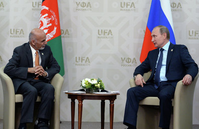 俄罗斯总统普京与阿富汗总统加尼举行会晤